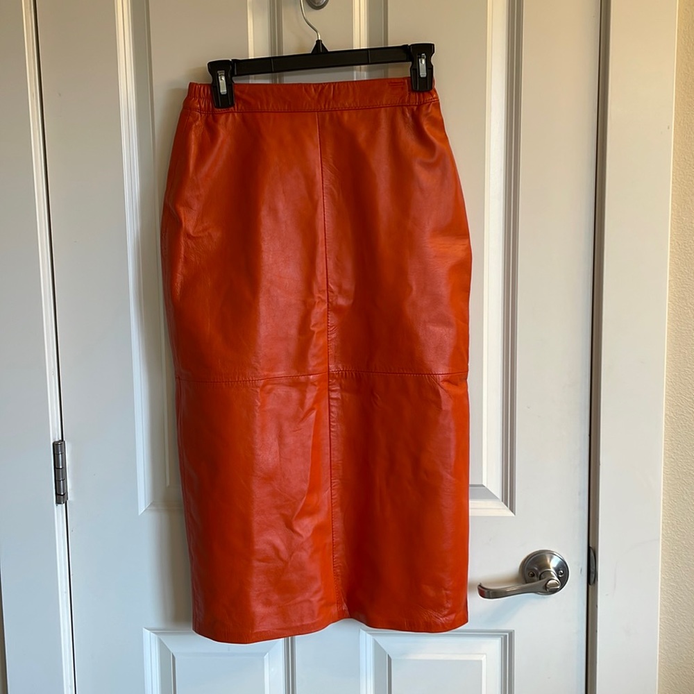 Orange leather pencil skirt. Size 4 equivalent. ***Price is Firm*** - Picture 2 of 4